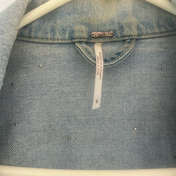 Free People pearl embossed distressed jean jacket - Picture 2 of 3